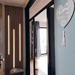 Zentral In Neheim, Direkt Am Ruhrtalweg! ارنسبرغ